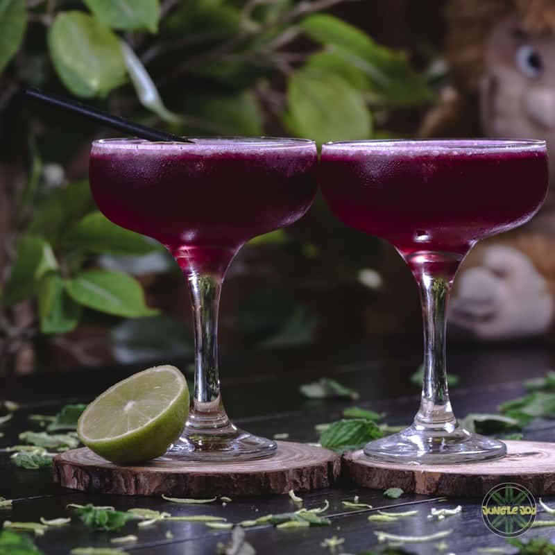 Cocktails im Jungle Joy Gżira
